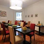 Suitedreams Řím