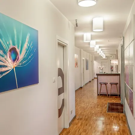 Гостевой дом Suitedreams 4*